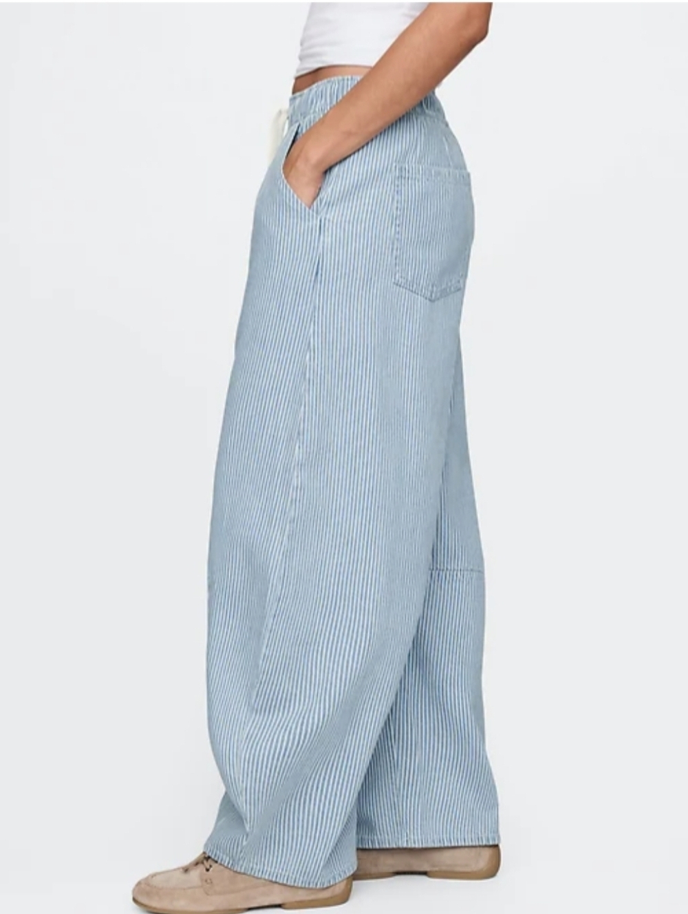 GAP MID- RISE ULTRA SOFT EASY HORSESHOE JEANS RAILROAD STRIPE BLUE LARGE - Picture 2 of 10